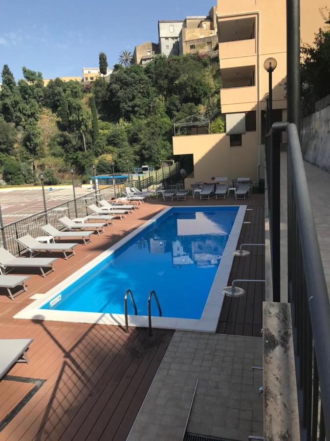 Il Piccolo Diavolo Apartment Taormina Exterior photo