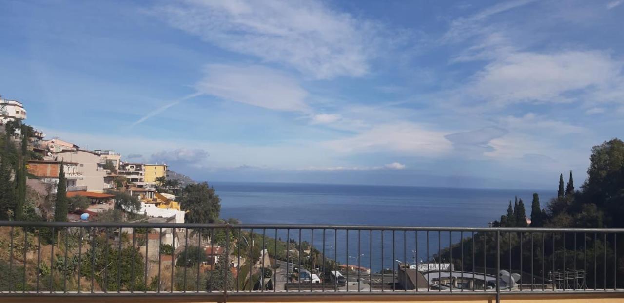 Il Piccolo Diavolo Apartment Taormina Exterior photo